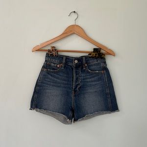 Gap cheeky short sky high denim shorts